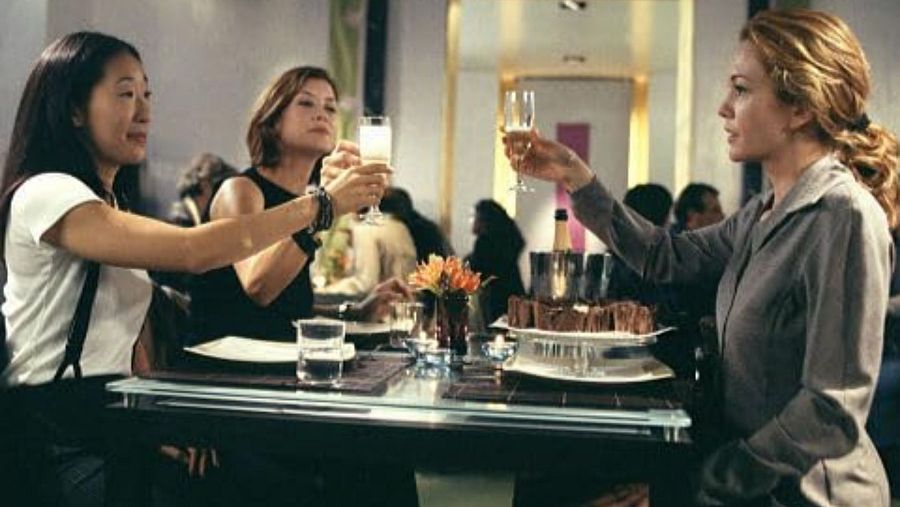 Frances, con su amiga Patti en un momento de 'Bajo el sol de la Toscana'