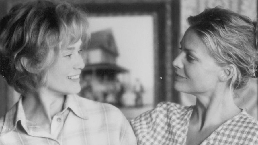 Dos hermanas en 'Heredarás la tierra'