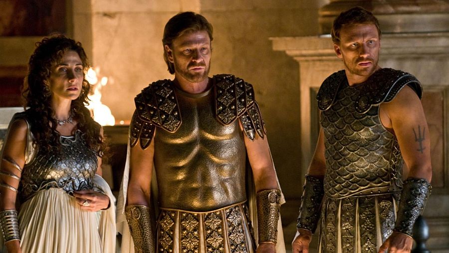 Zeus, Atenea y Poseidón en 'Percy Jackson y el ladrón del rayo'.