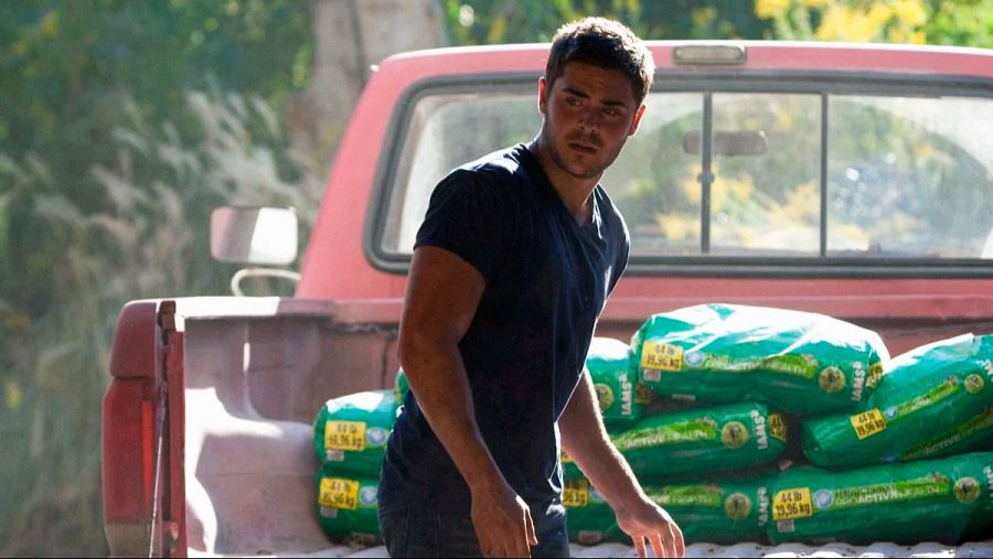 Zac Efron más adulto: ganó peso para el papel