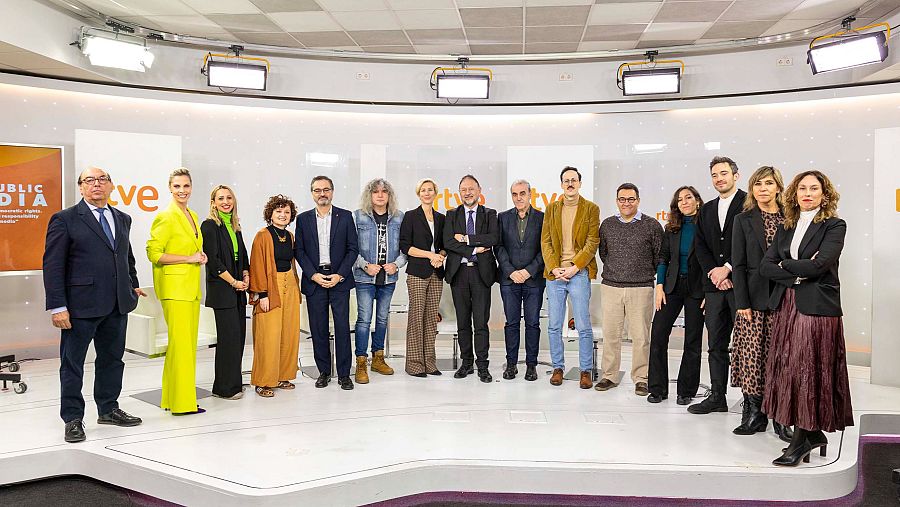 Foto de familia. Jornada de Medios Públicos