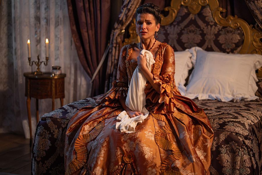 Victoria rompe a llorar