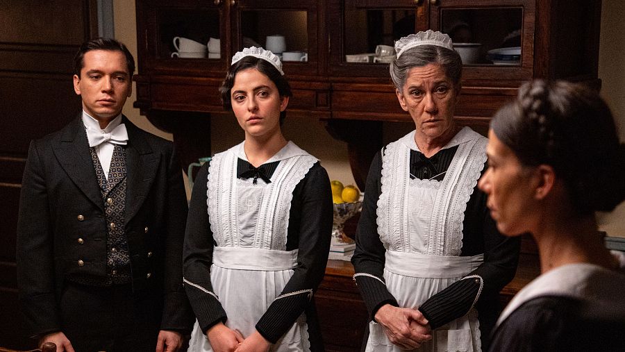 La Promesa: Teresa reúne al servicio