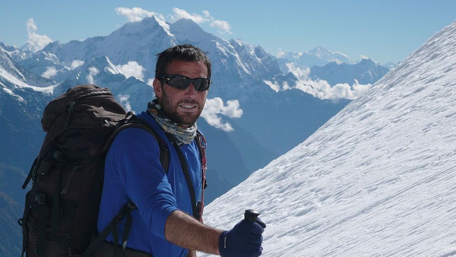 Álex Txikon fue uno de los alpinistas que acudió al rescate