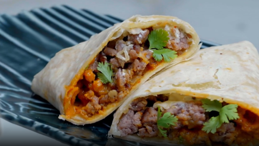 El burrito es caracteritza per la gran versatilitat d'ingredients que el poden farcir.