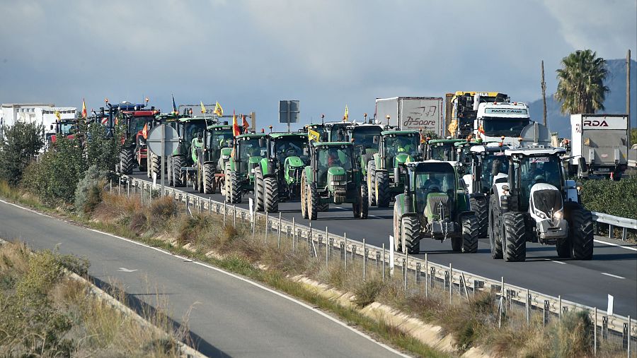 Más de 25.000 agricultores se movilizan contra el acuerdo de la UE con el Mercosur y los recortes de la PAC
