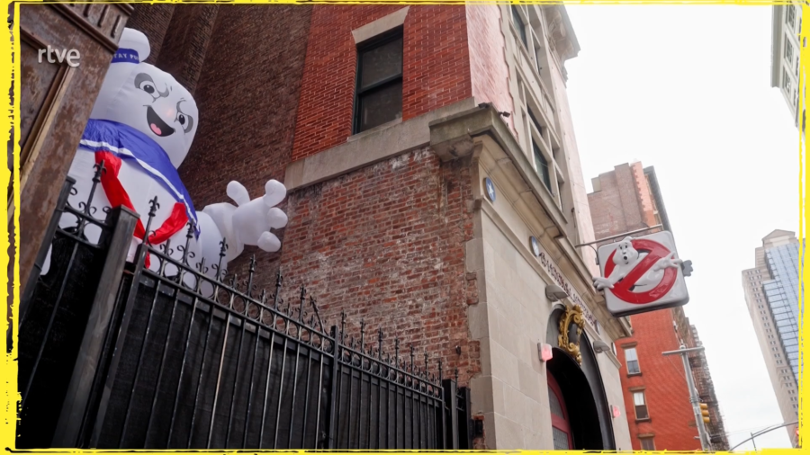 La Vuelta al Mundo en 80 Likes - Cuartel de 'Los Cazafantasmas'