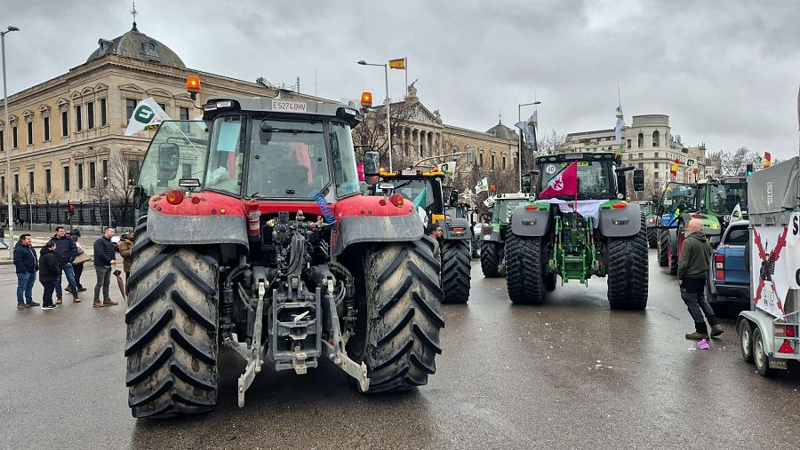 Miles de agricultores protestan en Madrid contra los recortes de la PAC y el acuerdo comercial con el Mercosur
