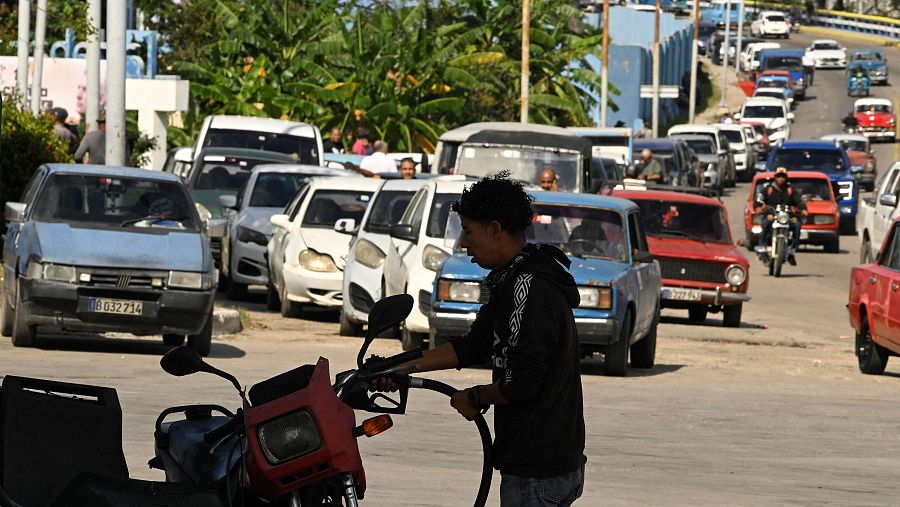 Cuba atraviesa su peor crisis agravada por el asedio petrolero de EE.UU.
