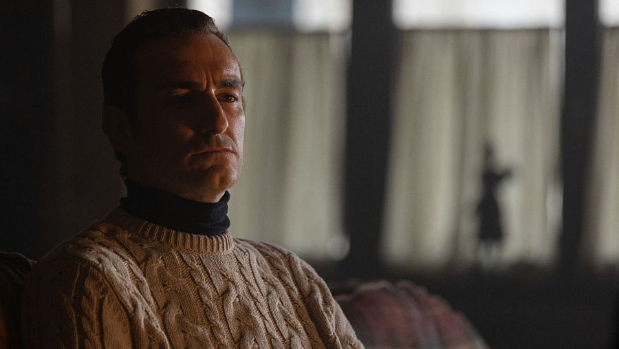 Miki Esparbé se convierte en el rey Juan Carlos en 'Anatomía de un instante'