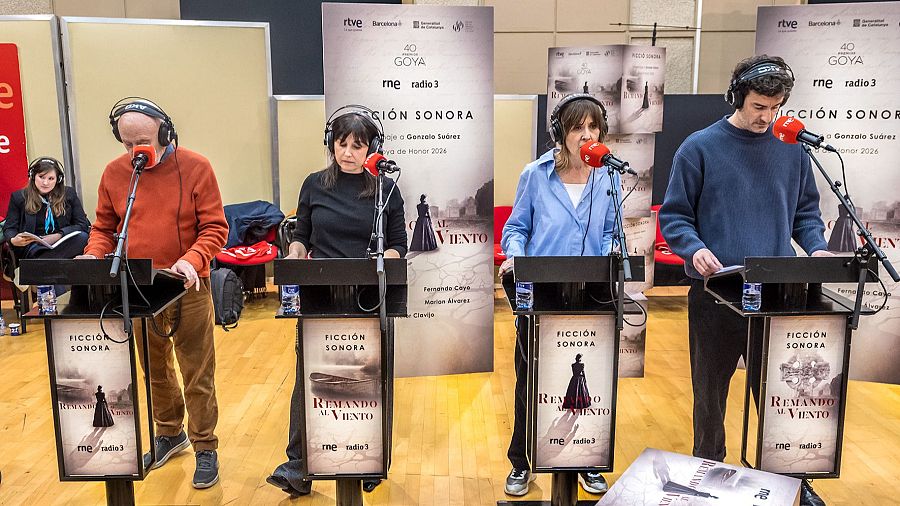 Los actores, durante uno de los ensayos