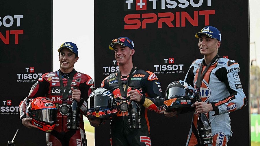 Pleno español en el primer podio del año en la carrera al sprint de Tailandia.