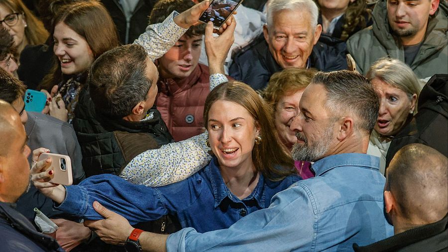 El presidente de VOX, Santiago Abascal, durante el mitin electoral celebrado este viernes en Burgos.