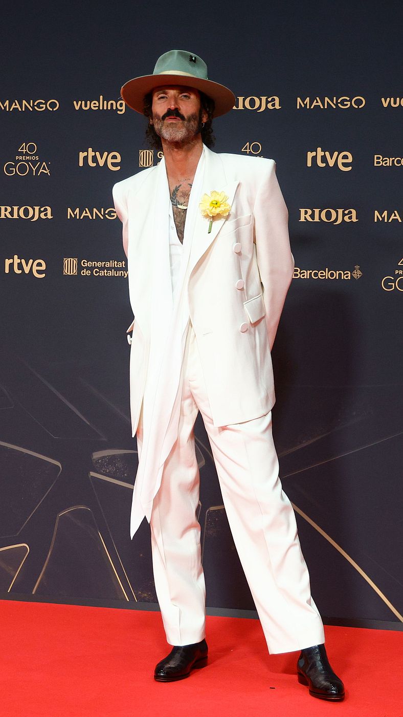 Leiva posa en la alfombra roja de los Goya 2026.