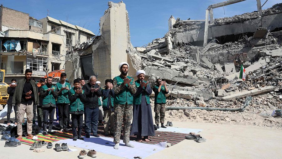 Continúan los bombardeos sobre Irán