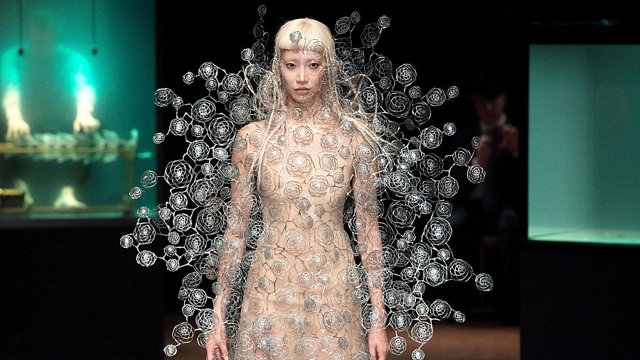 Documental de Iris Van Herpen, donde ver