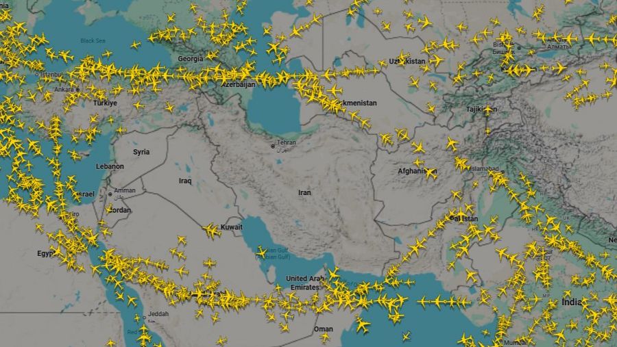 Dos grandes corredores aéreos al norte y al sur de Irán y el Golfo Pérsico.