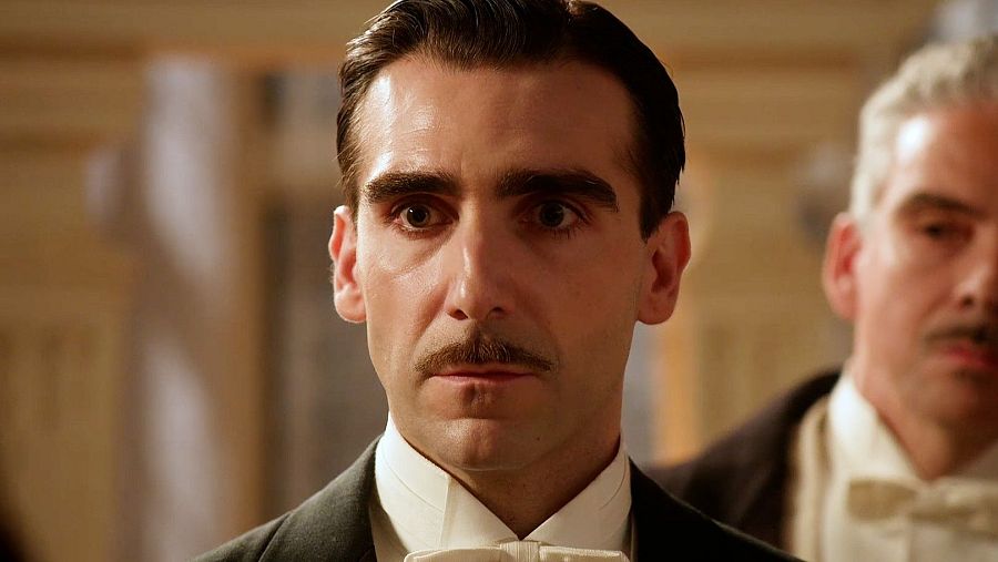 La Promesa: Lorenzo, en ridículo frente a sus invitados