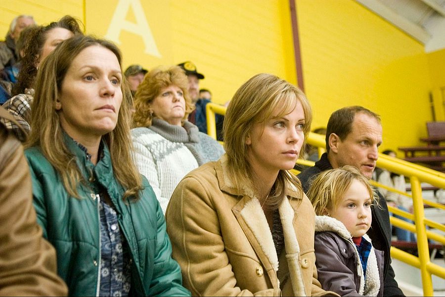 Frances McDormand, Charlize Theron y Woody Harrelson en 'En tierra de hombres'