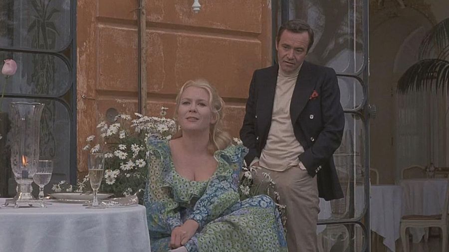 Juliet Mills y Jack Lemmon interpretan a Wendell y Pamela en '¿Qué pasó entre mi padre y tu madre?'.