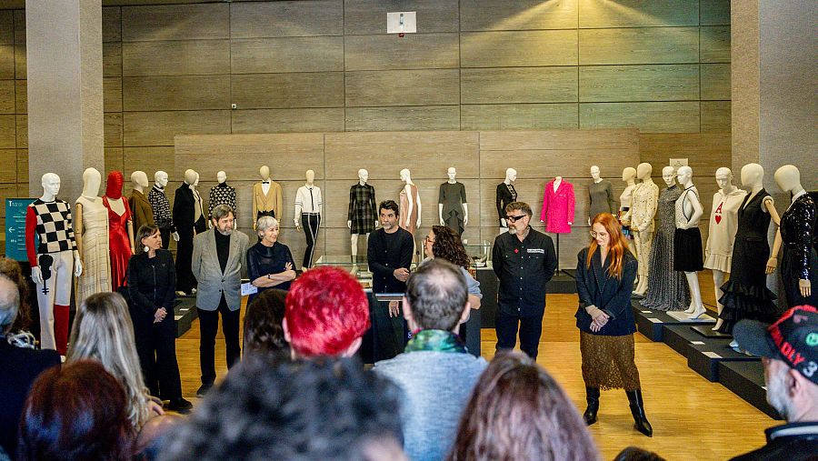 El Museo del traje expone la genialidad de David Delfín y abre la maratón de desfiles en Madrid