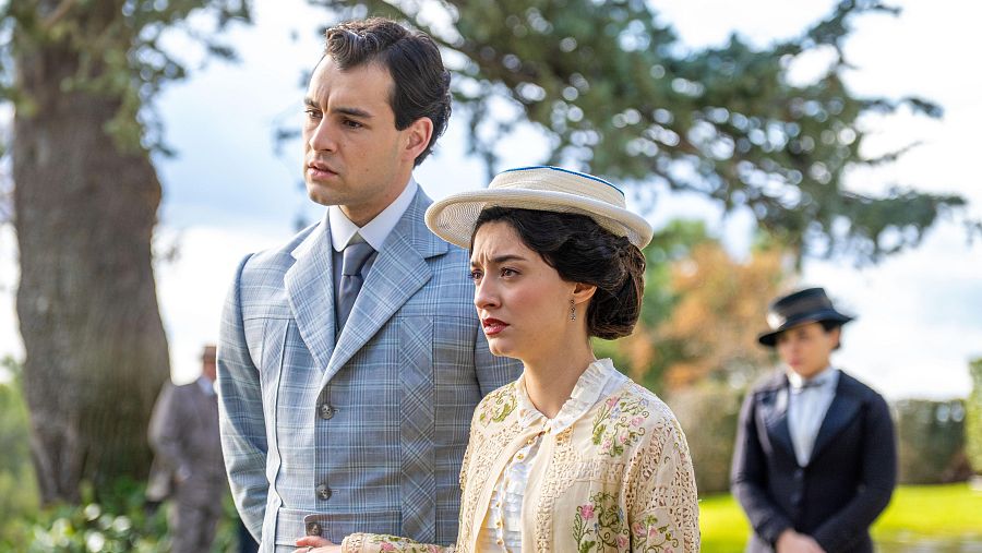 La Promesa: Curro consigue que el barón acceda a reunirse con ellos