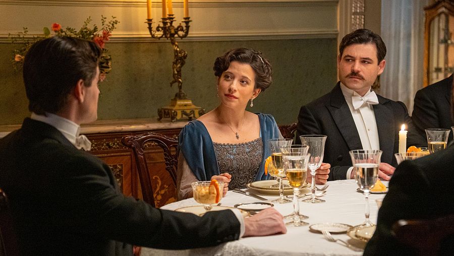 La Promesa: La familia Luján solo tiene reproches para el proyecto de Martina