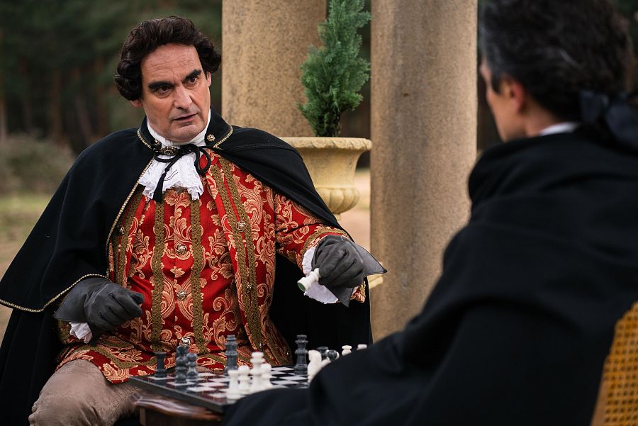 Hernando cree que hay que retirar a Victoria de la partida