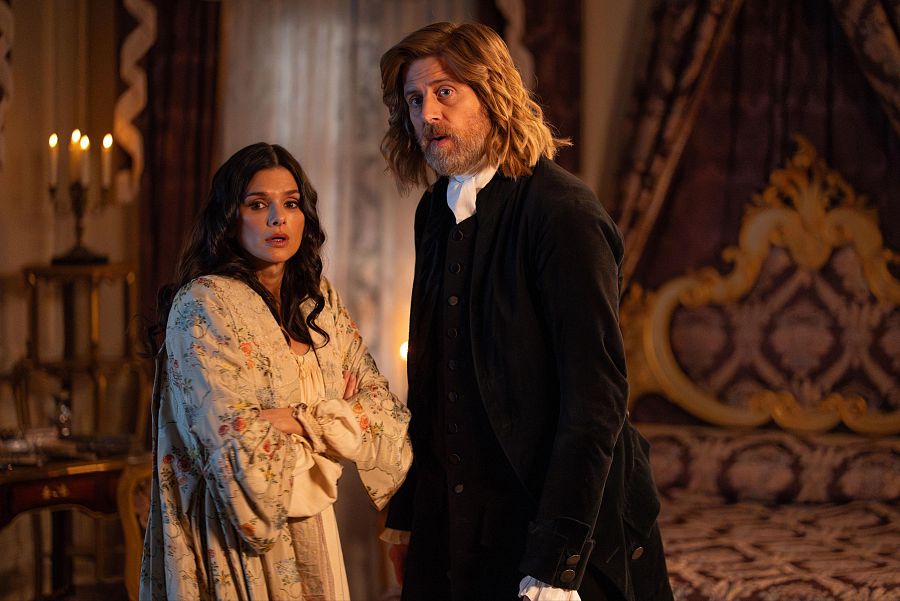 José Luis sorprende a Dámaso y Victoria