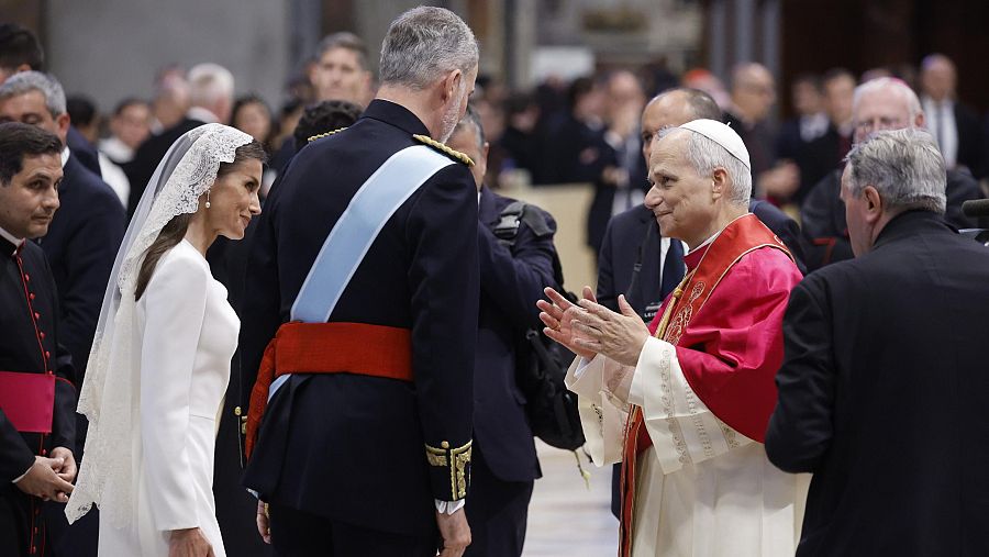Los reyes se reúnen con el papa León XIV en el Vaticano en una audiencia previa a su viaje a España