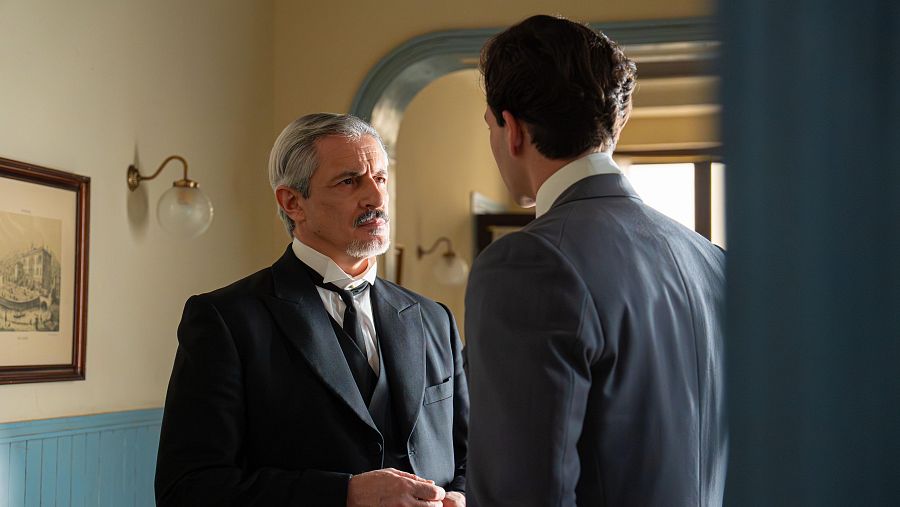 La Promesa: Cristóbal niega haber conocido a Leocadia en el pasado