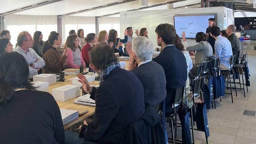 Laura Cambra Rufino en unas jornadas sobre arquitectura sanitaria