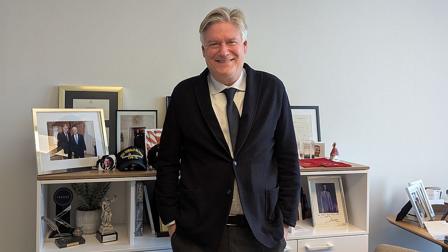 El eurodiputado del PP Antonio López-Istúriz, en su despacho en el Parlamento Europeo