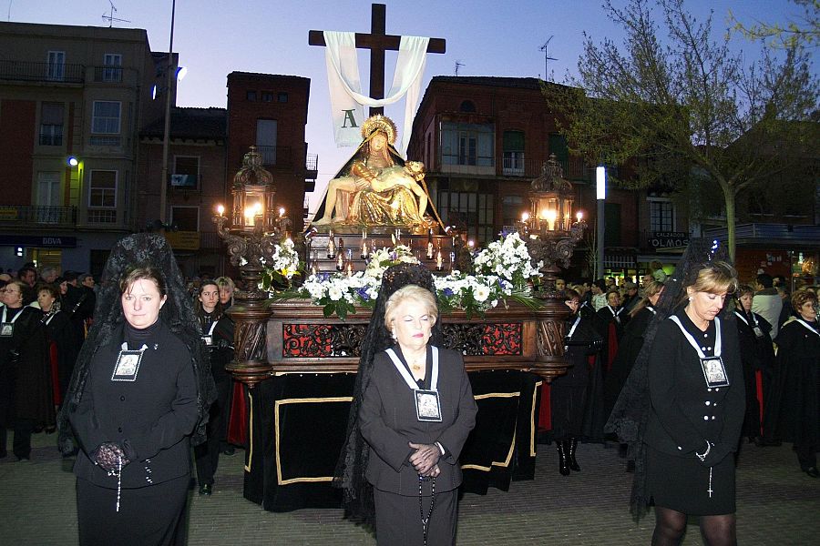Virgen de las Angustias durante la procesión general del Silencio de Medina del Campo