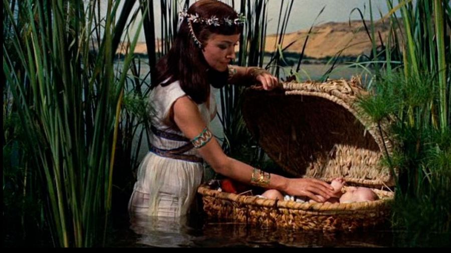 Los diez mandamientos, con Charlton Heston, Yul Brynner y Anne Baxter