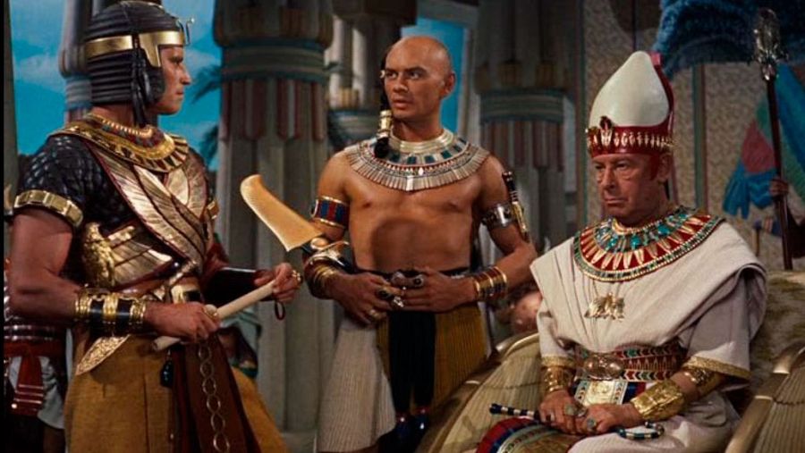 Los diez mandamientos, con Charlton Heston, Yul Brynner y Anne Baxter