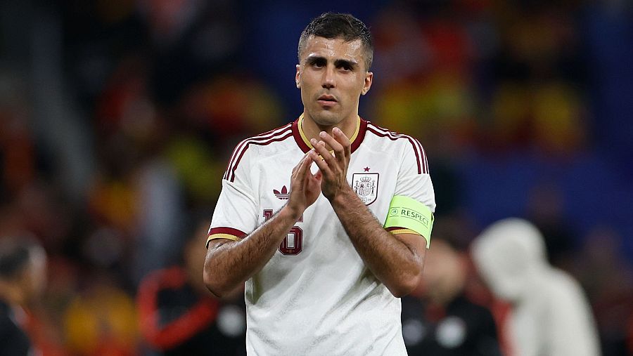 Rodri Hernádez vuelve a ser importante en la selección.