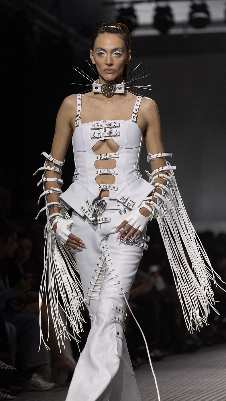 Desfile de Dominnico en 080 Barcelona Fashion