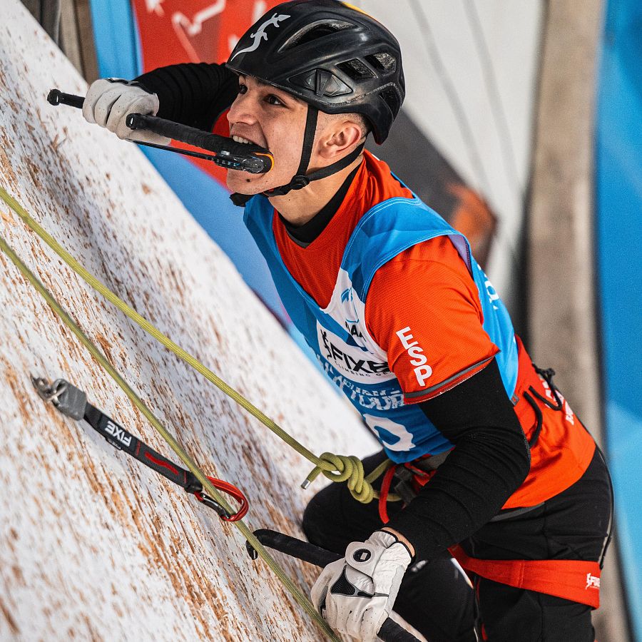 El extremeño Jorge Veiga, subcampeón de la Copa del Mundo 2026 en escalada en hielo