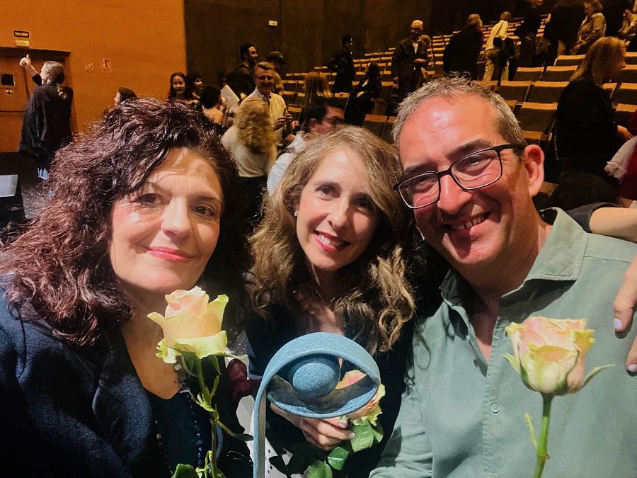 Equipo del programa Metrópolis. De izquierda a derecha: Susana Blas (directora), Elena Moreno( RProductora) y Roberto Domingo (realizador)