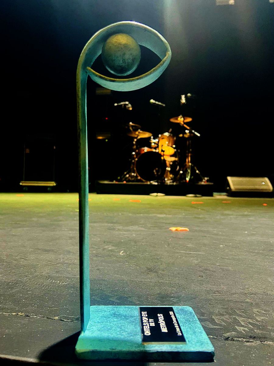 Metrópolis recibe el Premio Pop Eye de TV 2026