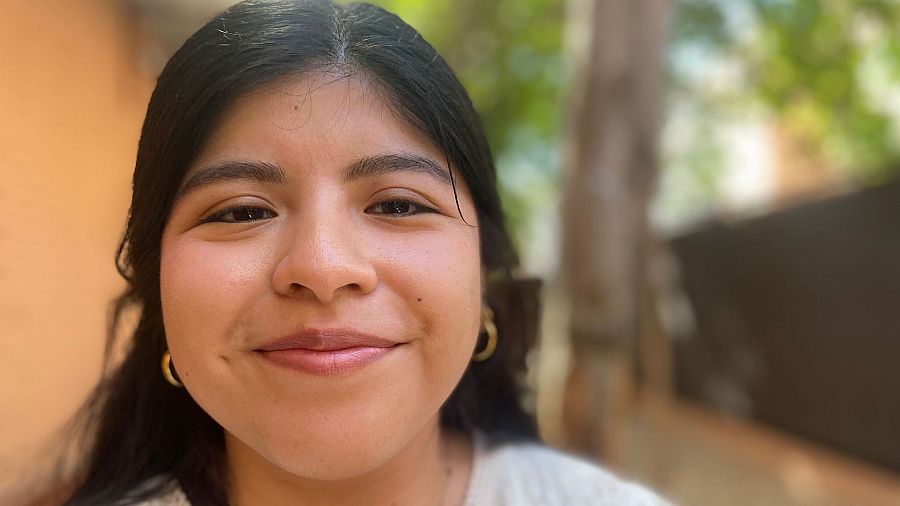 Nicole Aguilar, diseñadora profesional ligada a los agustinos recoletos y voluntaria durante la visita del papa a España