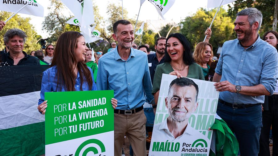 El candidato de Por Andalucía a la Presidencia de la Junta de Andalucía, Antonio Maíllo, durante el acto público de apertura de campaña en Sevilla.