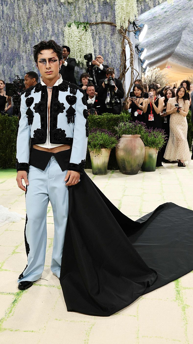 Hudson Williams en la MET Gala 2026