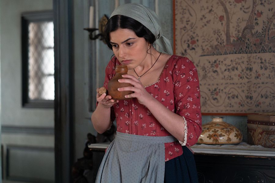 Luisa reconoce el bebedizo de Matilde