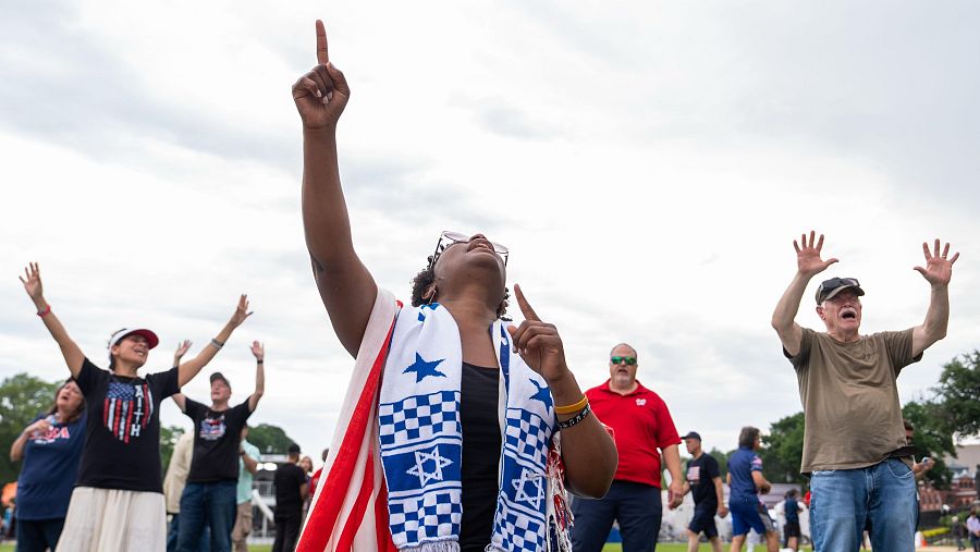 Washington celebra un festival de la oración apoyado por Trump