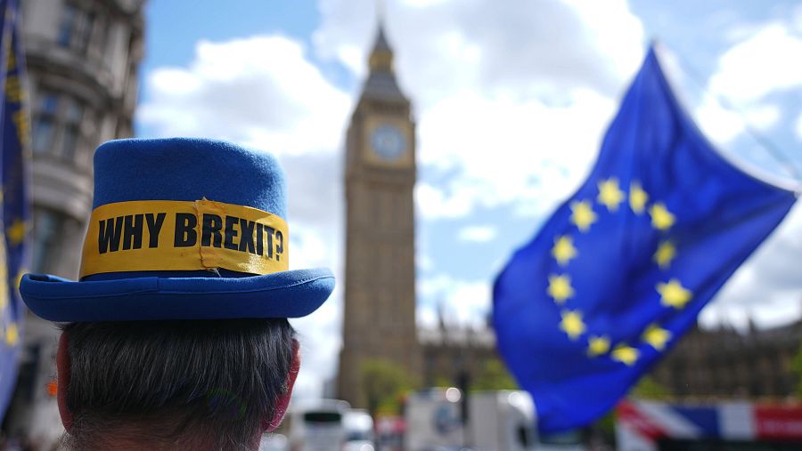Activista pro-UE Steve Bray con sombrero 