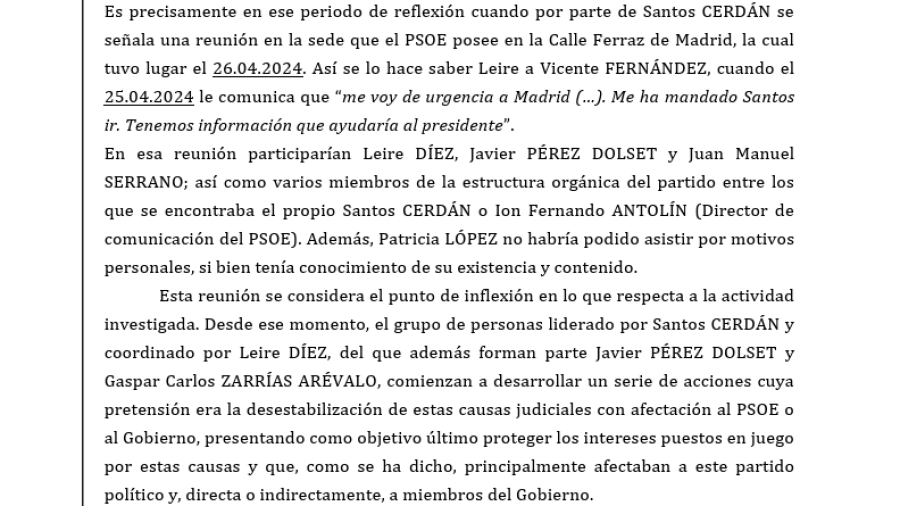 Imagen del auto por el que la UCO ha entrado en la sede de Ferraz para requerir documentación vinculada a una supuesta trama dirigida a desestabilizar los procedimientos judiciales que afectaban al PSOE o al Gobierno.