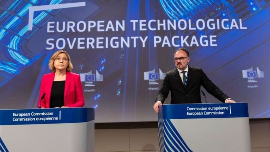 Comisiçon Europea en presentado el paquete de medidas para una soberanía digital europea