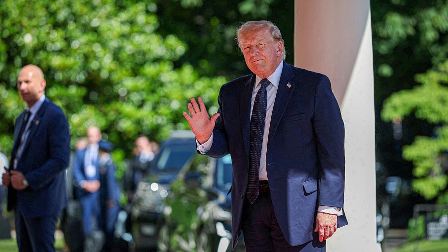 Trump llega a la cumbre del G7 en Evian, Francia